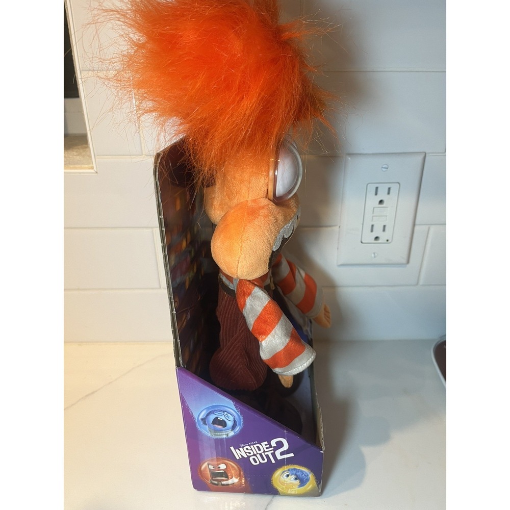 Disney and Pixar Inside Out 2 Shaking with Anxiety Plush by Just Play - New - Picture 8 of 11